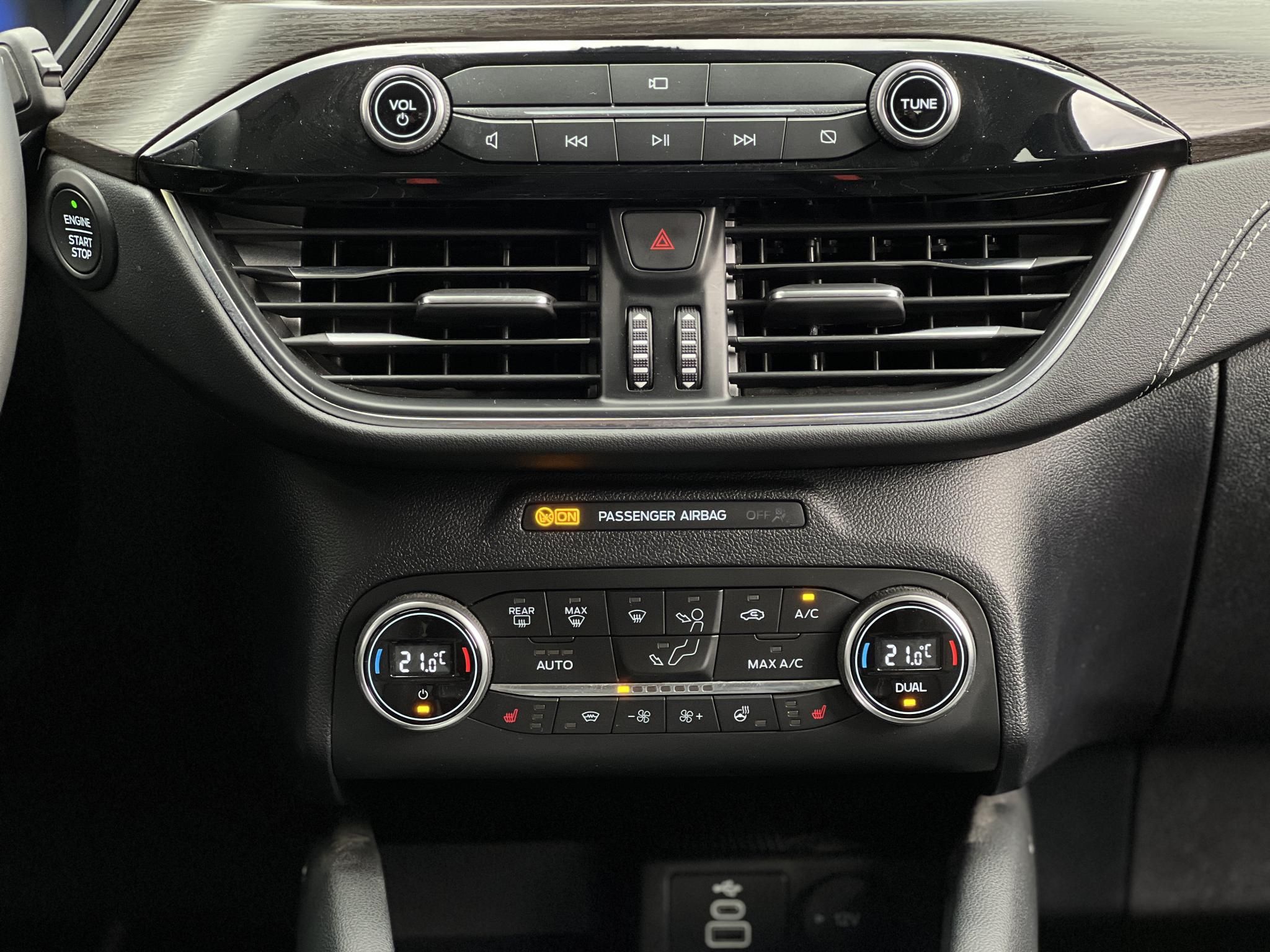 FORD KUGA 2.5 PHEV Vignale CVT 54e km. B&O hifi. head-up. bőr belső. virtual cockpit. CARPLAY!