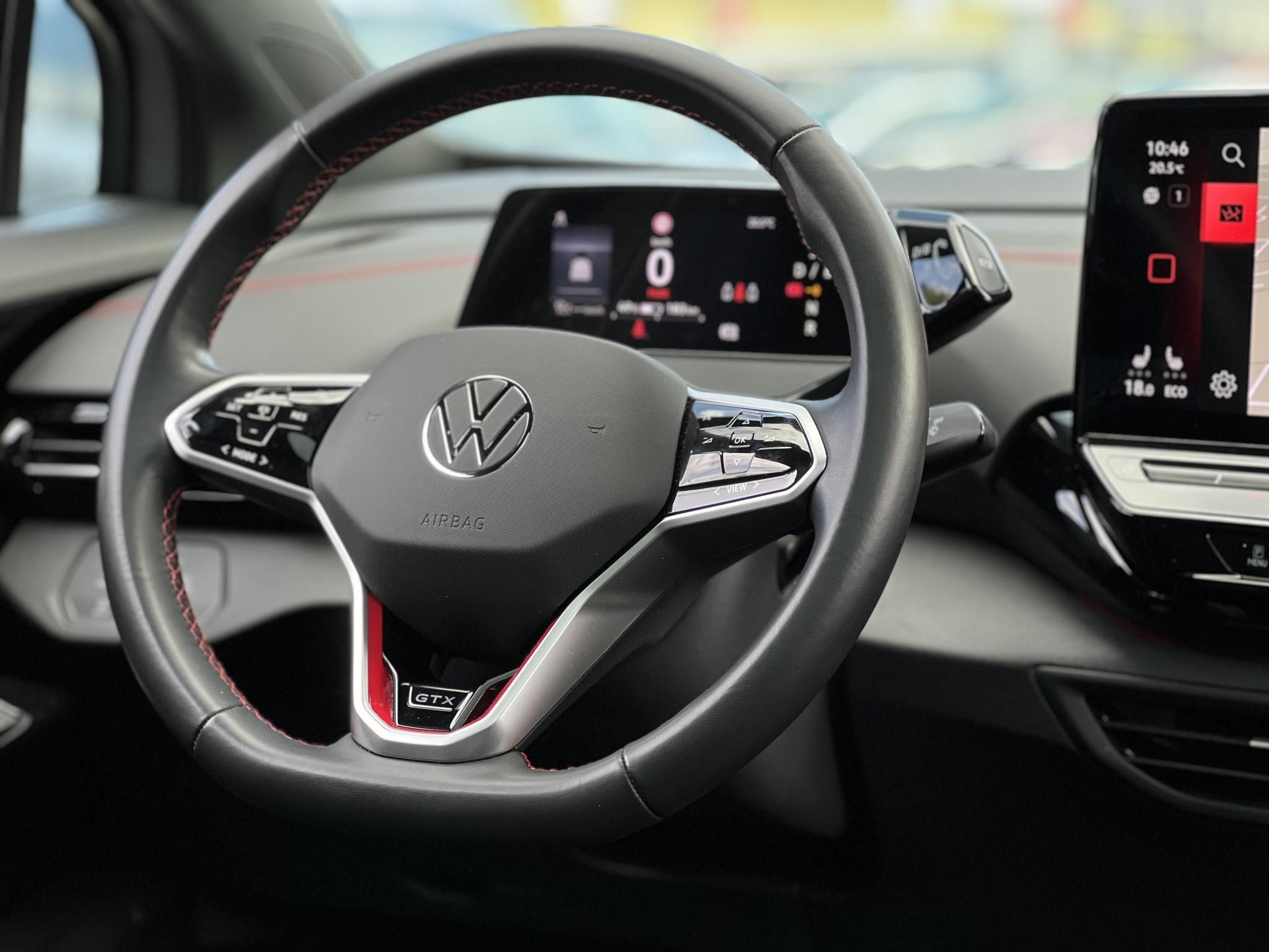 VOLKSWAGEN ID.5 77 kWh GTX 4Motion 60e km. téli-nyári kerék garnitúra. megkímélt állapot!