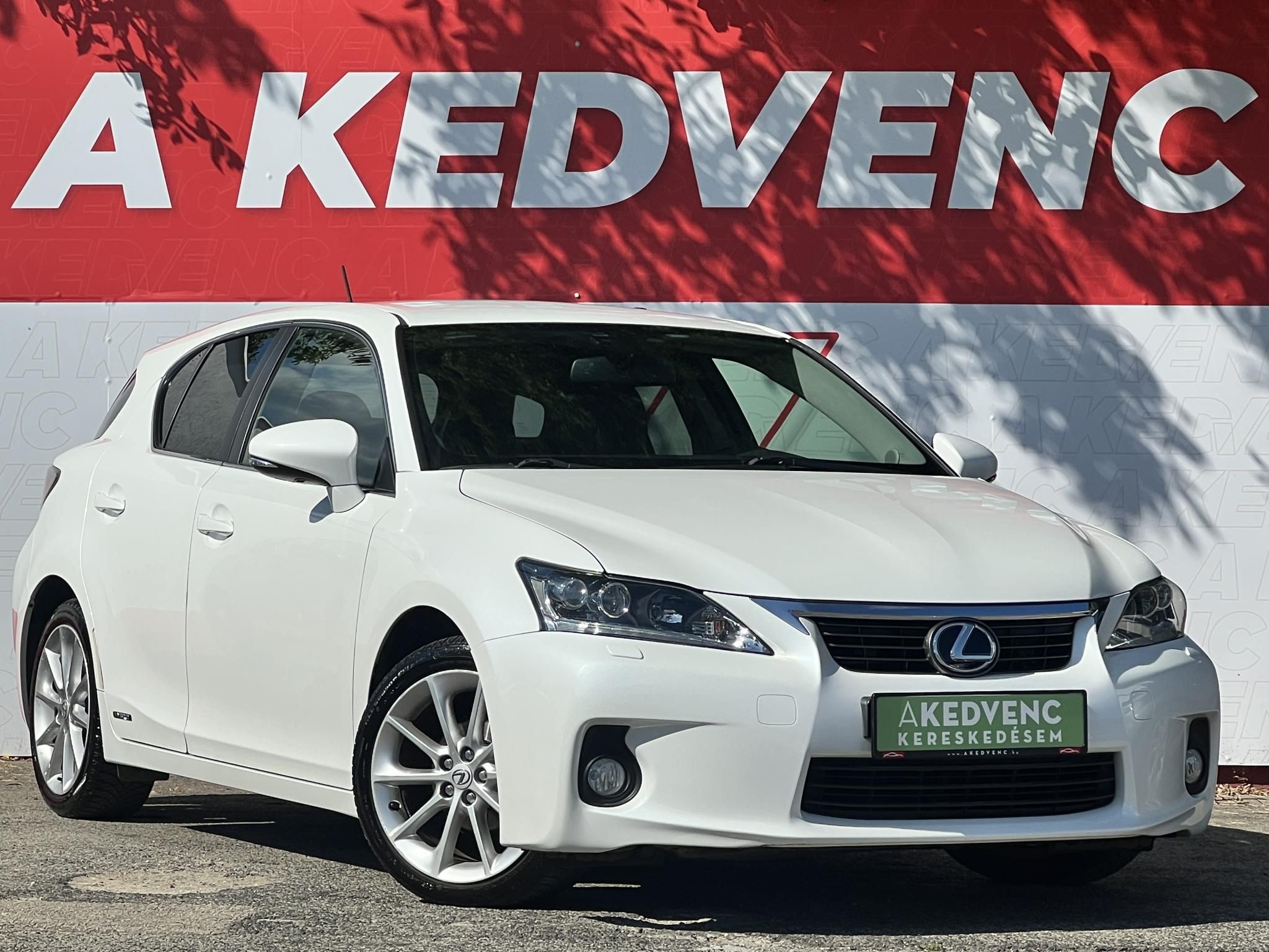 LEXUS CT 200h Executive (Automata) 140e km. Tempomat Tolatókamera