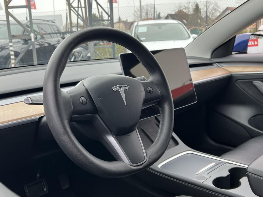 TESLA MODEL 3 RWD (Automata) 34e km. 2030-ig garancia