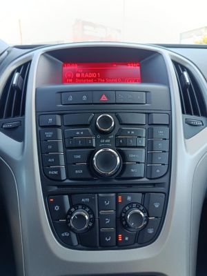 OPEL ASTRA J 1.6 Enjoy M.o.-i. Klíma Tempomat Bluetooth Esőszenzor! 7-8L/100km