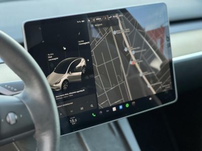TESLA MODEL Y Long Range AWD (Automata) 119e km. mátrix LED. hőszivattyú. premium hifi. garanciális. téli-nyári kerék!