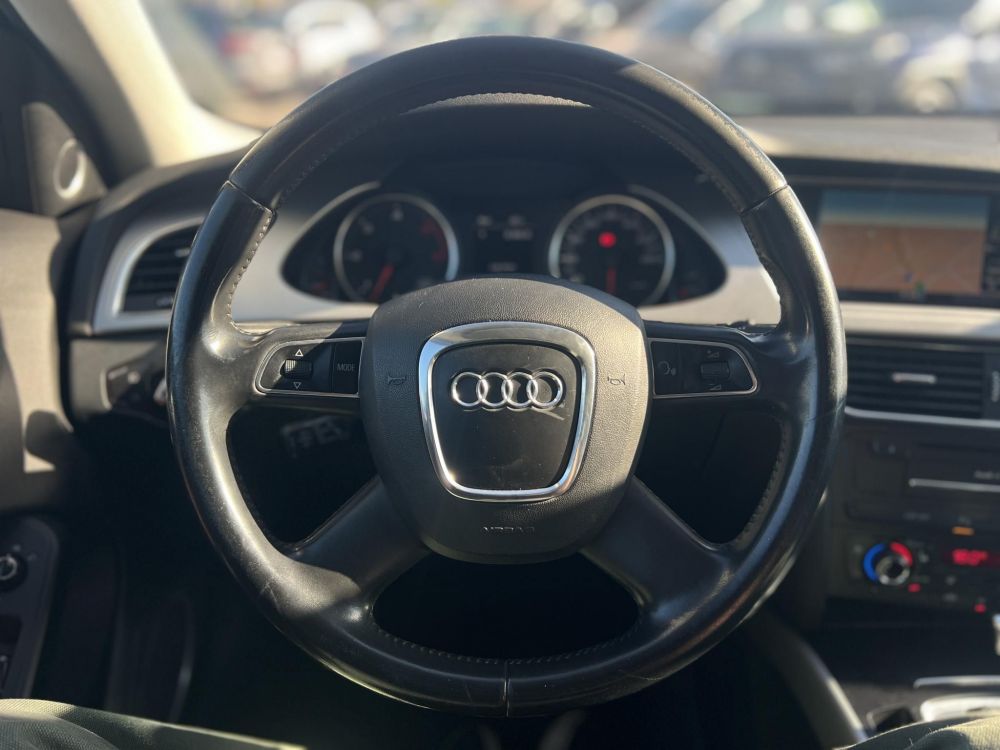 AUDI A4 ALLROAD 3.0 V6 TDI DPF quattro S-tronic Bang & Olufsen. ACC. bi-xenon. barna bőrbelső. téli-nyári kerék szett!