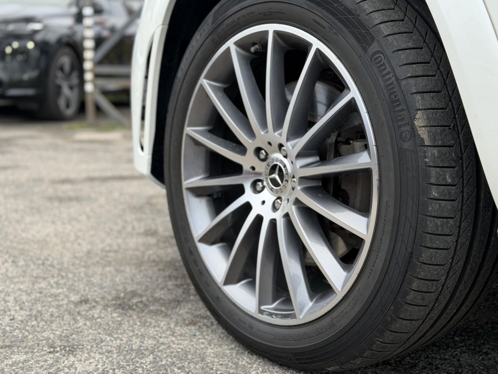 MERCEDES-BENZ GLE 350 de 4Matic 9G-TRONIC Plug-in hybrid AMG csomag. LED Burmester Távtartó Táblafelismerő Holttér Sávtartó Carplay