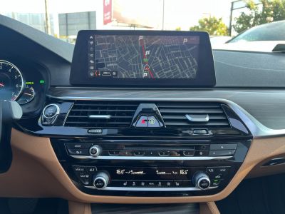BMW 530i (Automata) Luxury 124e km. Magyarországi Napfénytető Adaptív LED Profnavi Barna bőr Keyless