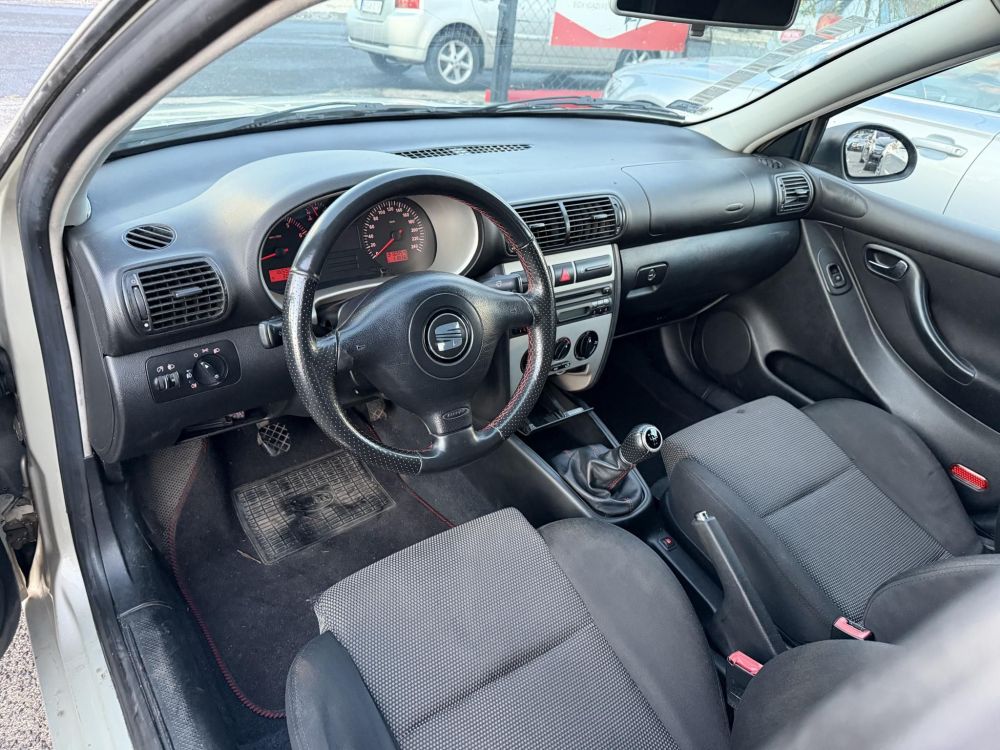 SEAT LEON 1.6 16V Sport Magyarországi. Friss műszaki vizsga!