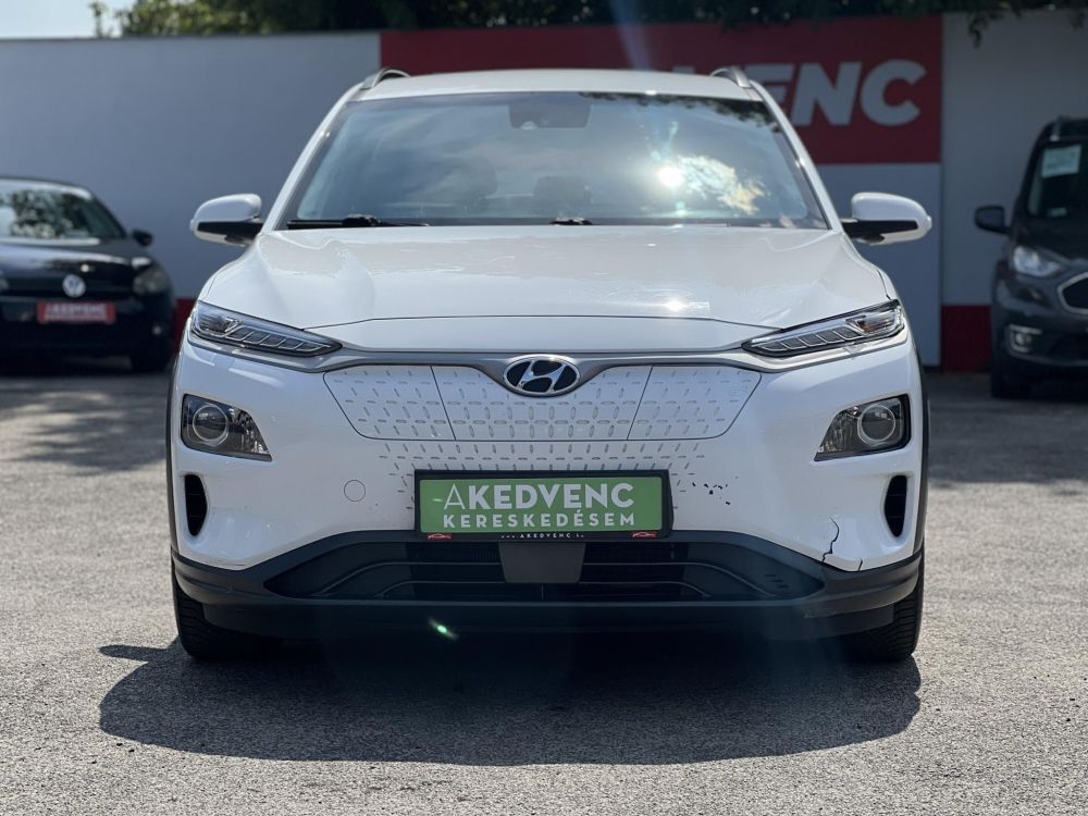 HYUNDAI KONA EV 64kWh Comfort 400+km hatótáv