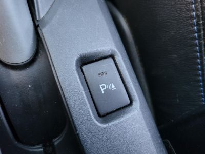 TOYOTA AURIS 1.8 HSD Sol Navi (Automata) Xenon Tempomat Kamera Digitklíma Vonóhorog Keyless