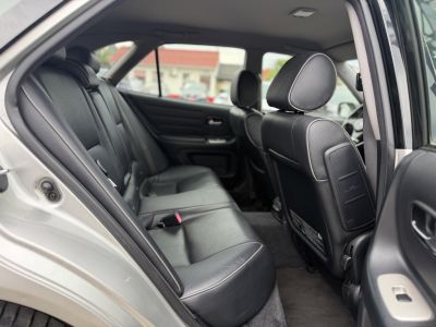 LEXUS IS 200 Sport Cross klíma. bőrbelső. ülésfűtés. téli-nyári kerék garnitúra. vezérlés cseréve!
