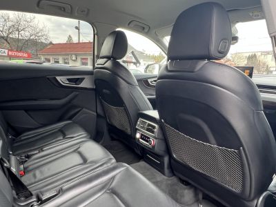 AUDI Q7 3.0 V6 TDI quattro Tiptronic ic M.o.i. 1.tul. rendszeresen karbantartott. vezérlés cserélve!