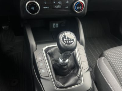 FORD FOCUS 1.0 EcoBoost Connected M.o.-i. 1.tul. Márkaszervizelt!