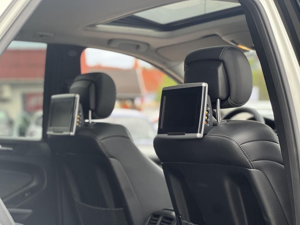 MERCEDES-BENZ ML 320 CDI (Automata) harman/kardon. légrugó. napfénytető. hátsó TV. alcantara belső!