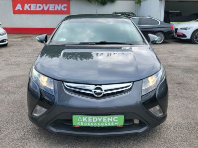 OPEL AMPERA E-Pioneer (Automata) Nagyszerviz után! Magasan felszerelt!