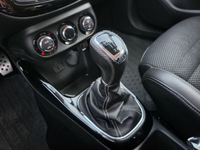 OPEL CORSA E 1.6 T OPC Magyarországi. Gyári OPC. Recaro bőr ülések. Végig vezetett szevízkönyv!