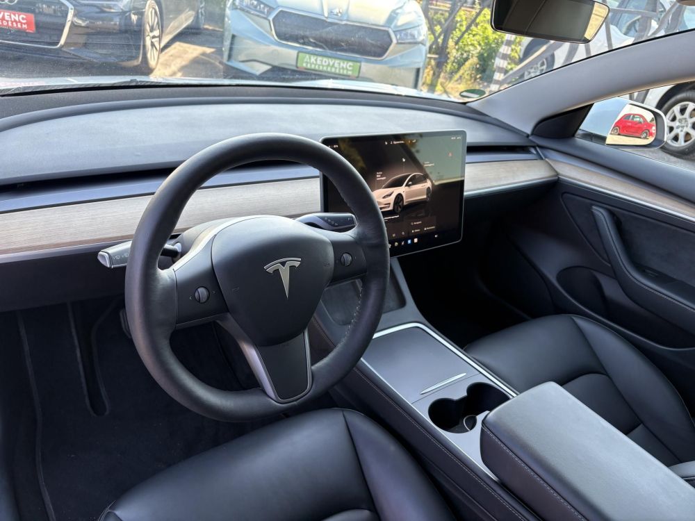 TESLA MODEL 3 Long Range AWD (Automata) mátrix LED. hőszivattyú. garanciális. premium hifi. 500km-es hatótáv!