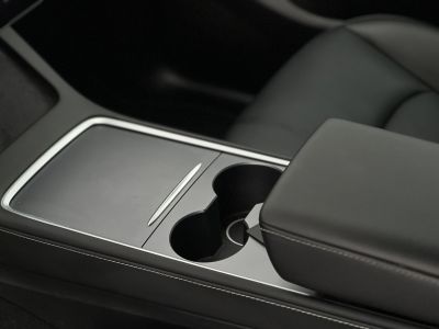 TESLA MODEL Y Long Range AWD (Automata) AMD Ryzen. hőszivattyú. mátrix LED. premium hifi