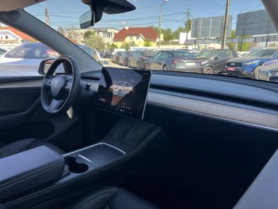 TESLA MODEL Y Performance AWD (Automata)