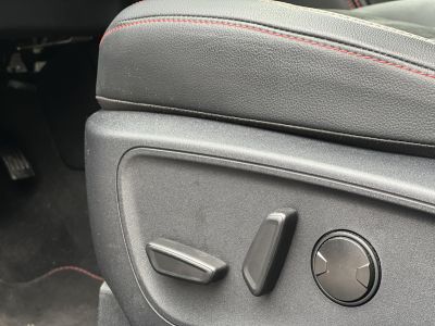 FORD KUGA 2.5 PHEV ST-Line X CVT Bang&Olufsen. Carplay. fűthető kormány- és ülésfűtés