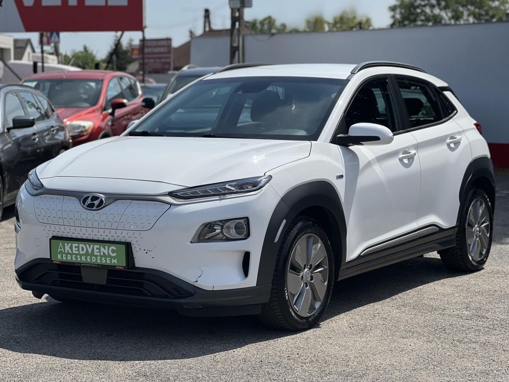 HYUNDAI KONA EV 64kWh Comfort 400+km hatótáv