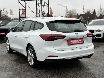FORD FOCUS 1.0 EcoBoost Titanium Style 19e km. ÁFÁS ÁR! LED Carplay Ülésfűtés Kormányfűtés Táblafelismerő