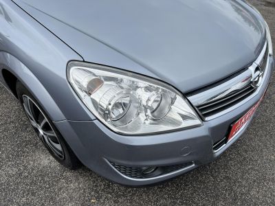 OPEL ASTRA H 1.6 Enjoy 161e km. Magyarországi. Klíma. Váltózár. 2 gyári kulcs!