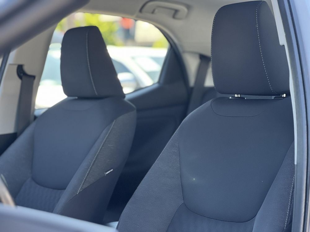 TOYOTA YARIS 1.5 Hybrid Comfort Tech e-CVT 103e km. táblafelismerő. ülésfűtés. kamera. digitklíma
