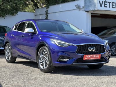 INFINITI Q30 1.5d Premium Tech M.o.-i. Márkaszervizelt. Téli-nyári kerék garnitúra!