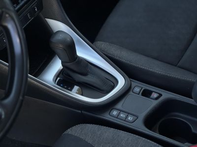 TOYOTA YARIS 1.5 Hybrid Executive e-CVT 103e km. LED fényszórók. táblafelismerő. ülésfűtés. kamera. digitklíma!