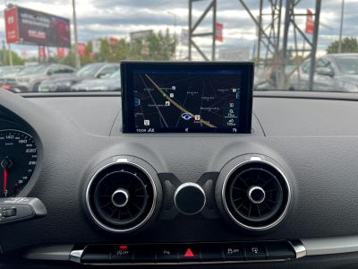 AUDI A3 Sportback 1.6 TDI Sport Friss vezérlés! Xenon Tempomat Navi Bluetooth Ülésfűtés