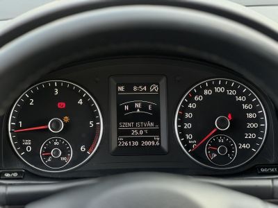 VOLKSWAGEN TOURAN 1.6 CR TDI Comfortline [7 személy] Vezérlés cserélve. 4 évszakos gumik!