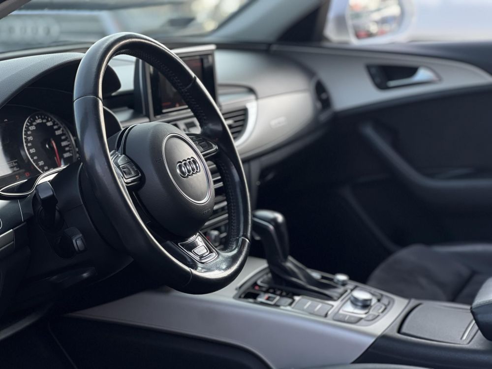 AUDI A6 ALLROAD 3.0 V6 TDI quattro S-tronic