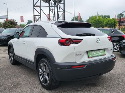 MAZDA MX-30 35,5kWh e-Skyactiv Advantage 14e km. LED Holttér HUD Kamera Keyless Ülésfűtés