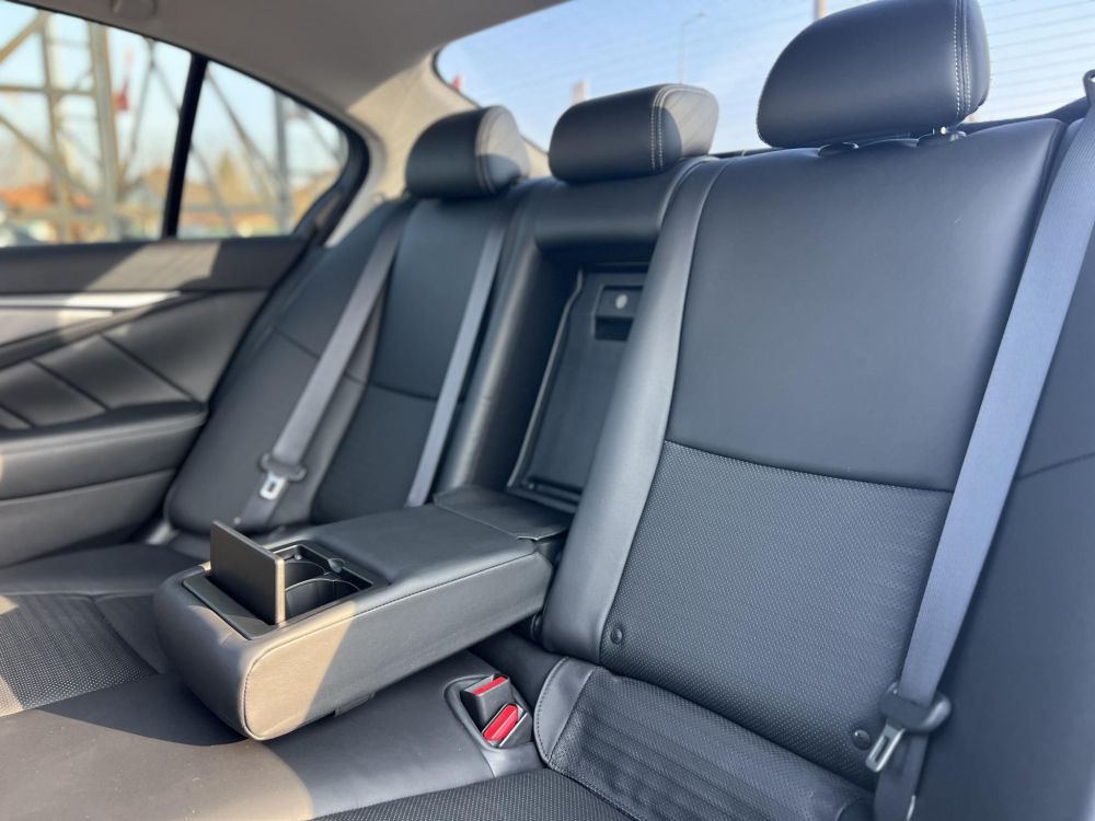 INFINITI Q50 Q50S 3.0 (Automata) 32e km. kifogástalan állapot!