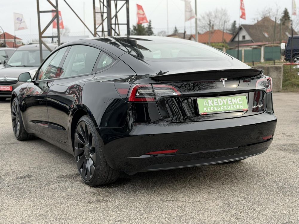 TESLA MODEL 3 Performance AWD (Automata) FSD. mátrix LED. hőszivattyú. garanciális!