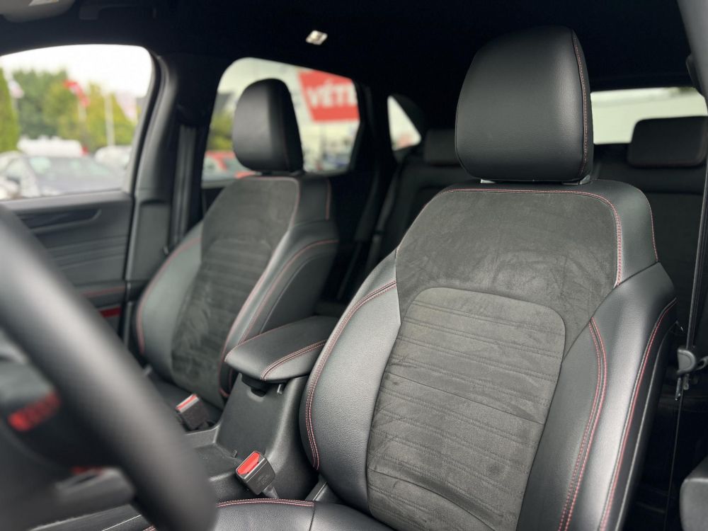 FORD KUGA 2.5 PHEV ST-Line X CVT 85e km. 70 km elektromos hatótáv. Carplay