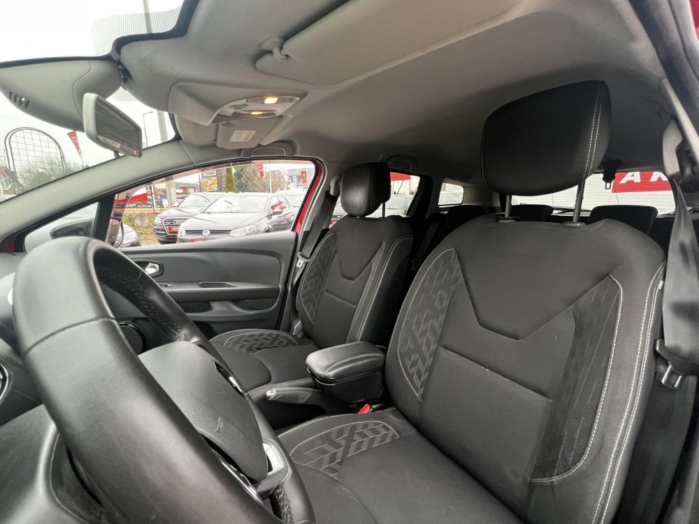 RENAULT CLIO Grandtour 0.9 TCe Generation Limited M.o.-i. 1.tul. 44e km!