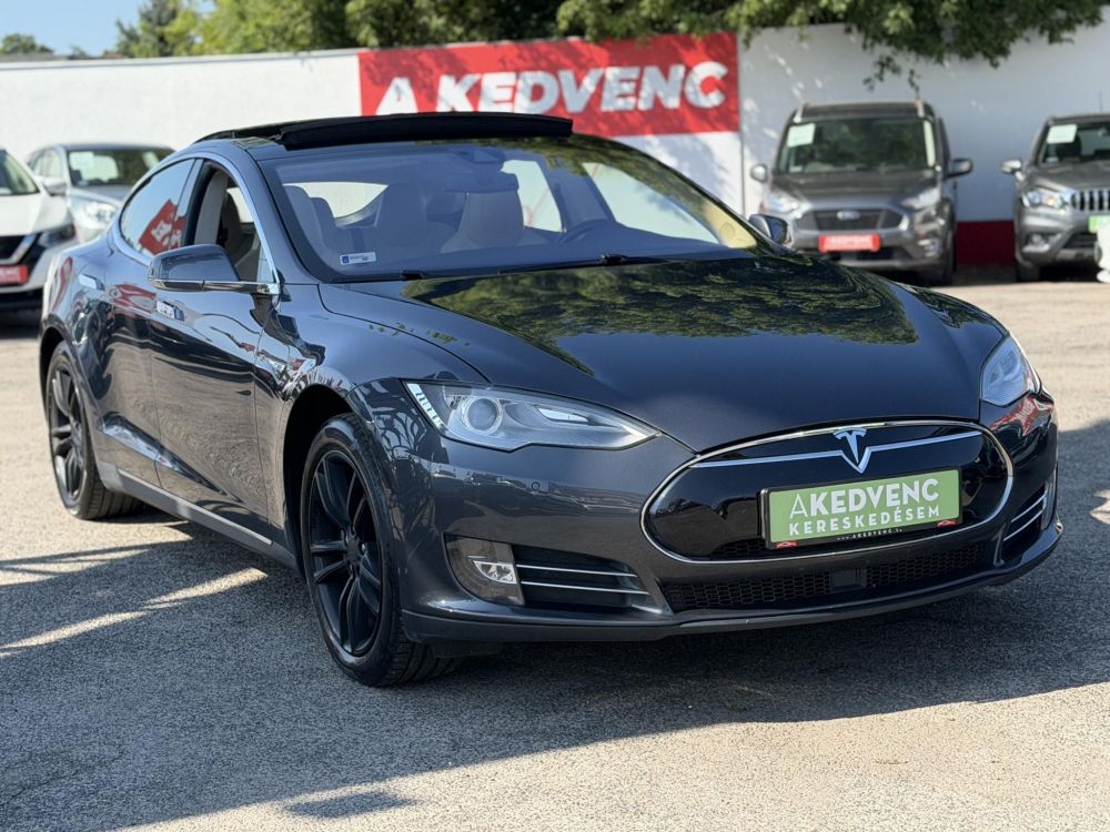 TESLA MODEL S 85 (Automata) SC01. CCS UPGRADE. FREE SUPERCHARGER. 88% AKKU!