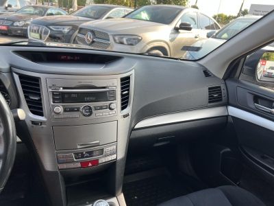 SUBARU OUTBACK 2.0 D Comfort 4WD 125e km. Klíma Tempomat Bluetooth Napfénytető Ülésfűtés