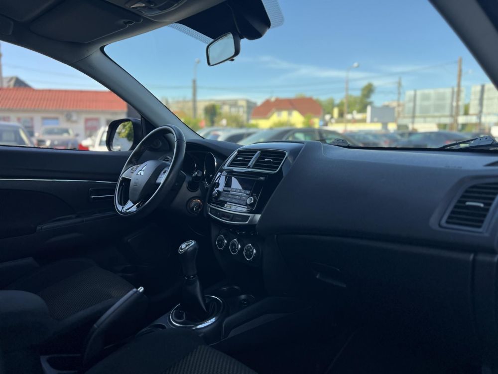 MITSUBISHI ASX 1.6 MIVEC Inform 2WD M.o.-i. teljes nagyszerviz után!