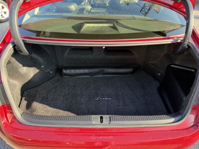 LEXUS ES 300H 112e km. Fakormány. ülésszellőzés. kormányfűtés. kamera. roló!