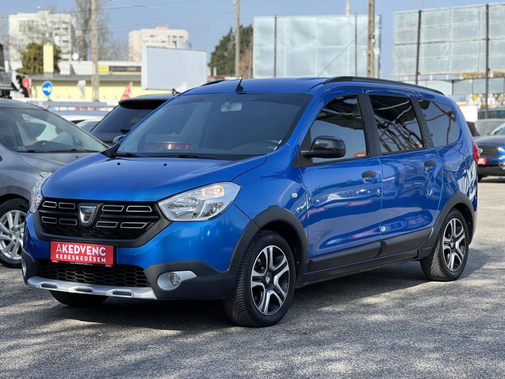 DACIA LODGY 1.5 Blue dCi Stepway (7 személyes ) 50e km. M.o.-i. 1.tul. CarPlay. Kitünő állapot!