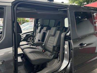 FORD CONNECT Tourneo230 1.5 TDCi L2 Titanium (7 személyes ) 79e km. M.o.-i. Márkaszervizelt előélet!