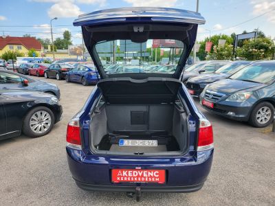 OPEL VECTRA C 1.6 Comfort 66e km!!! vezetett szervizkönyv. vonóhorog
