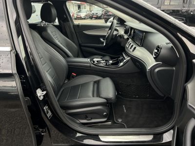 MERCEDES-BENZ E 350 e 9G-TRONIC 150e km. Bőr belső. kamera. frissen szervizelt