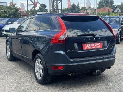 VOLVO XC60 2.4 D [D3] Kinetic Geartronic Klíma Tempomat világos bőr belső!LEGJOBB ÁRON!