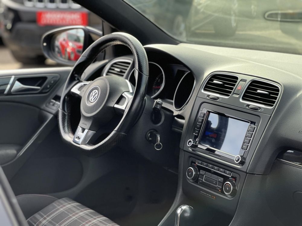 VOLKSWAGEN GOLF VI 2.0 TSI GTI DSG 270LE. Keskin felnik. Popcorn