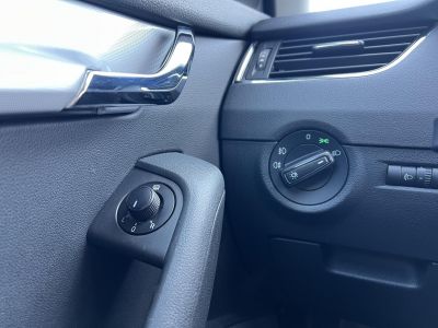 SKODA OCTAVIA Combi 1.4 TSI Ambition 168e km. Tempomat Digitklíma Végig vezetett szervizkönyv!