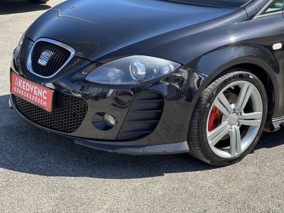 SEAT LEON 2.0 PD TDI FR DPF 170LE. Monster design. Napfénytető. Friss műszaki vizsga!