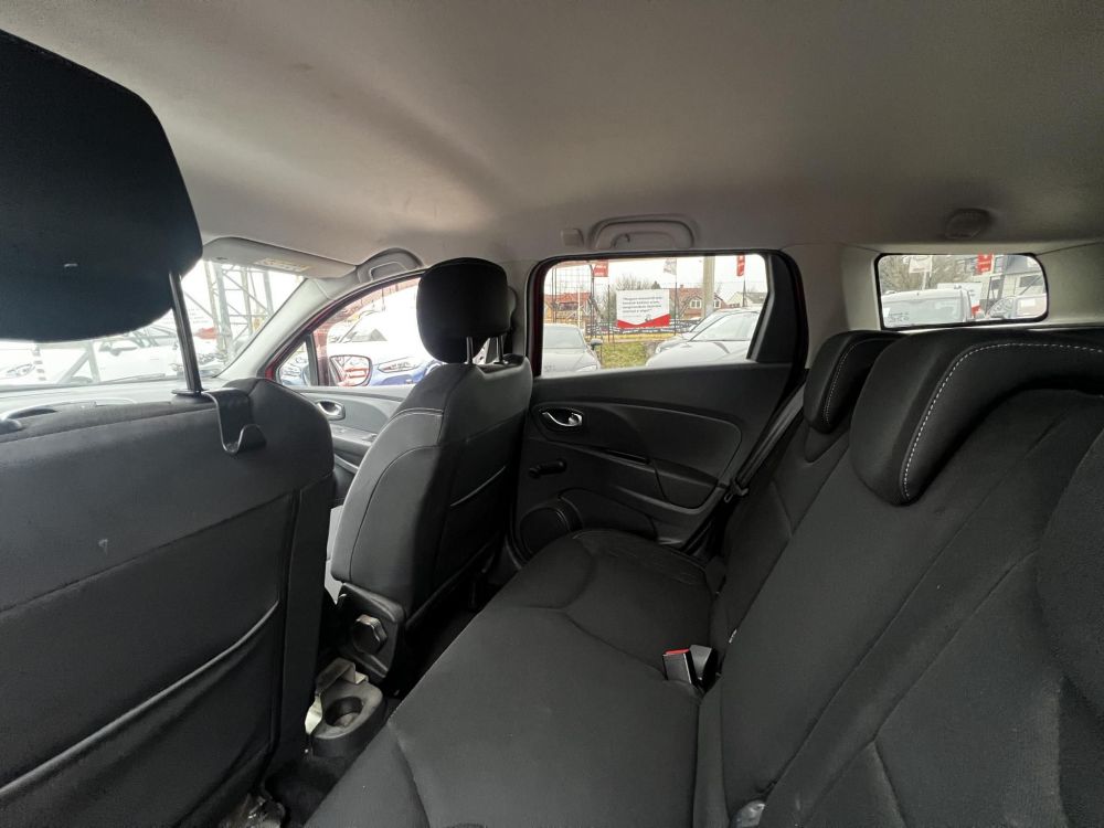 RENAULT CLIO Grandtour 0.9 TCe Generation Limited M.o.-i. 1.tul. 44e km!