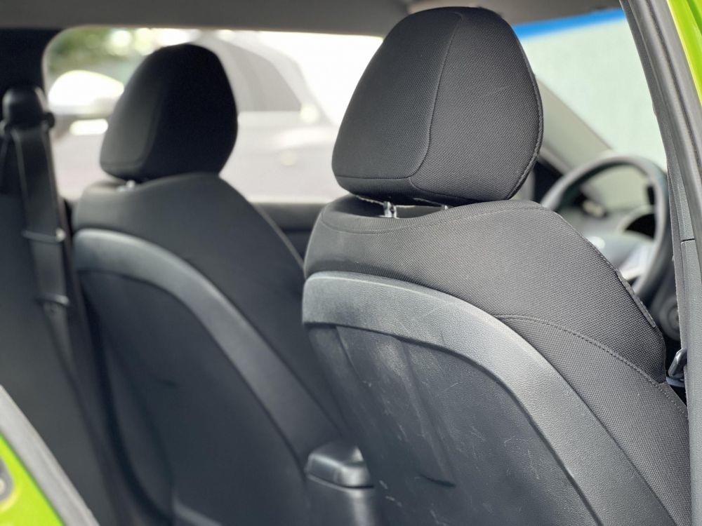 HYUNDAI VELOSTER 1.6 GDI Life klíma. tolatóradar. bluetooth. 2 gyári kulcs!